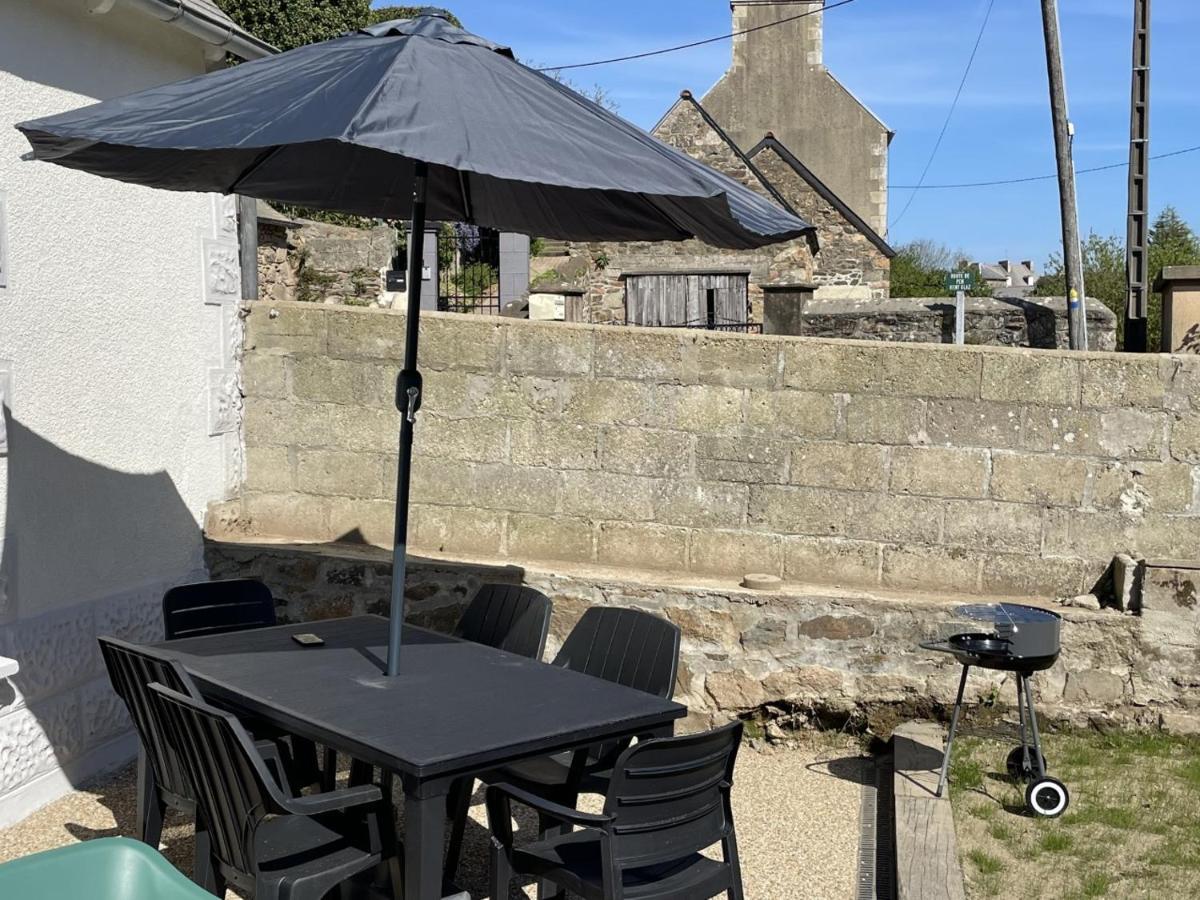 Maison Totalement Renovee 3 Chambres Au Coeur Du Village Lézardrieux Exteriör bild