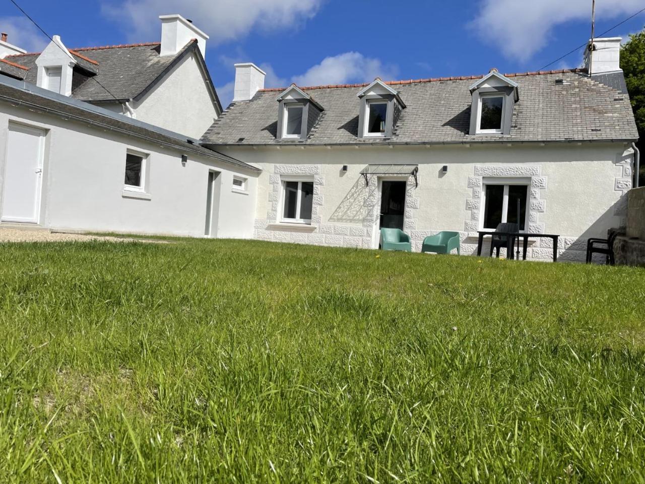 Maison Totalement Renovee 3 Chambres Au Coeur Du Village Lézardrieux Exteriör bild